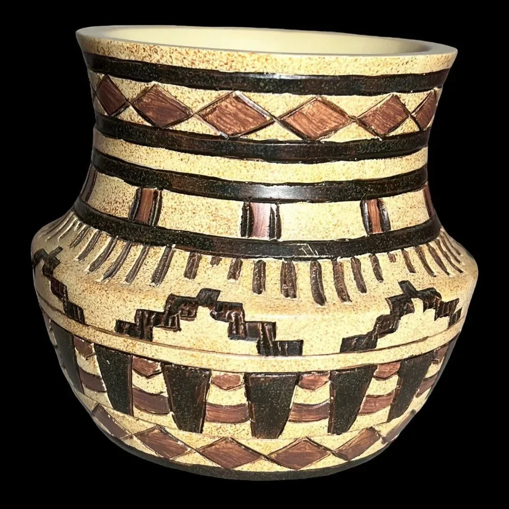 Aztec Design carved segmented‎ hand painted vase Made in India 4